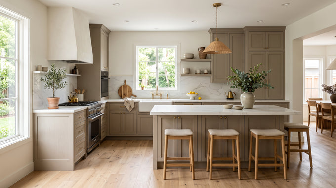 Cabinet Color Trends: Picking a Finish That Lasts