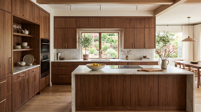 Plywood vs. Particleboard Cabinets: Which Lasts?