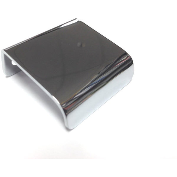 Richelieu 3966 modern cabinet pull in chrome