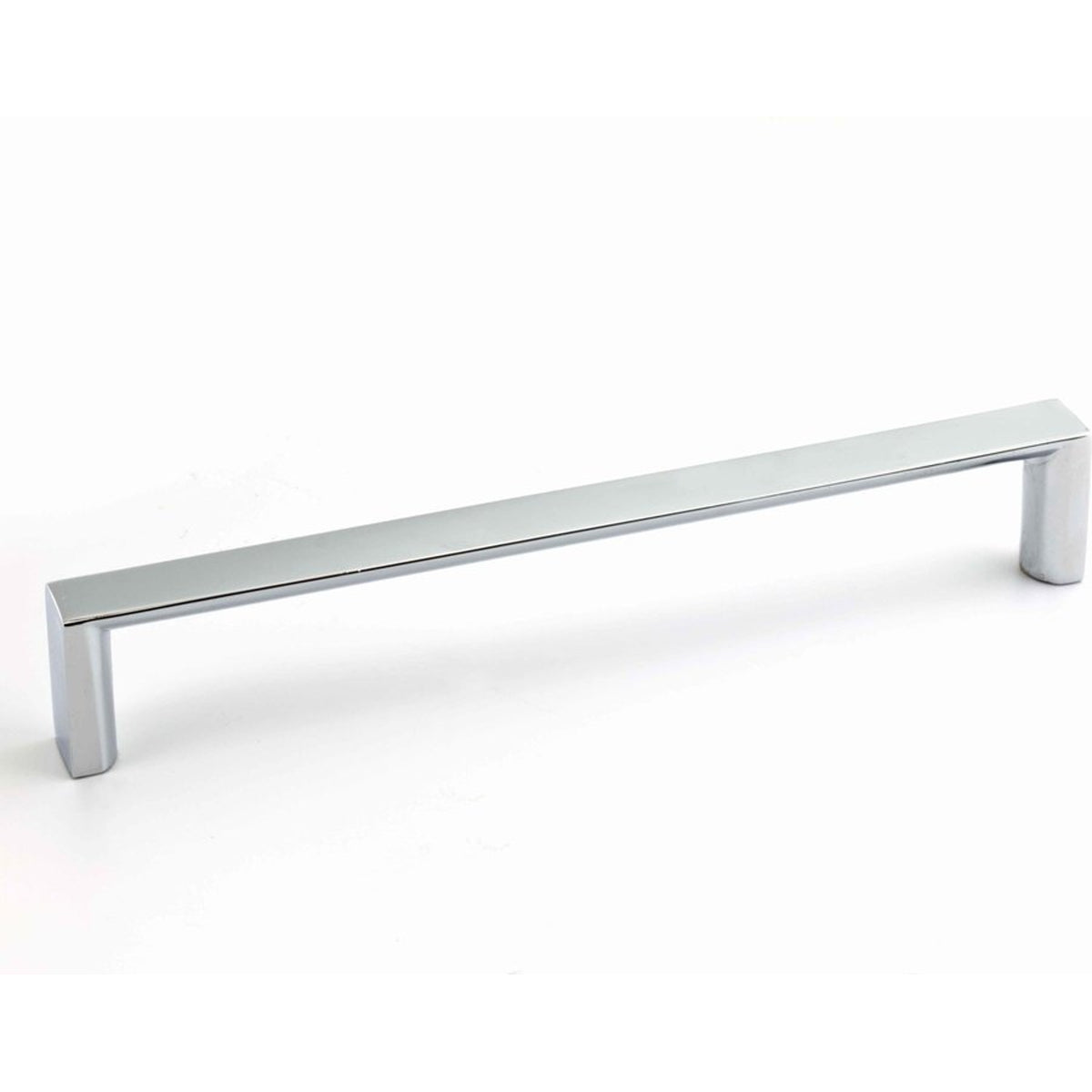 Richelieu 5632 modern cabinet pull in chrome